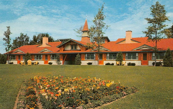 Hidden Valley - Old Post Cards And Mementos (newer photo)